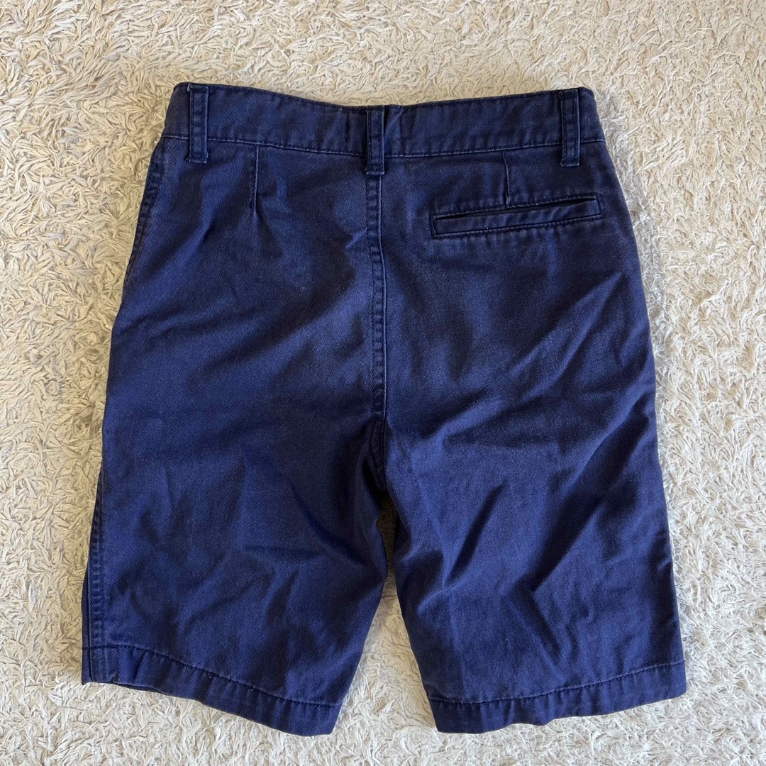 Old Navy(オールドネイビー)の☆中古品☆ OLD NAVY ショートパンツ　ネイビー　135cm キッズ/ベビー/マタニティのキッズ服男の子用(90cm~)(パンツ/スパッツ)の商品写真