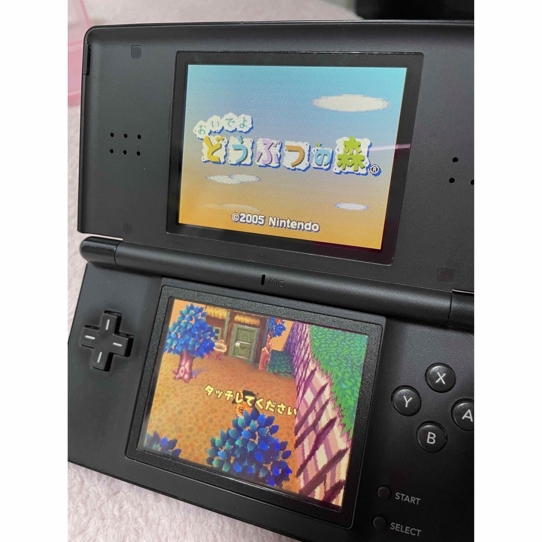 ニンテンドーDS(ニンテンドーDS)の任天堂 DS lite ゲーム3つ付き エンタメ/ホビーのゲームソフト/ゲーム機本体(家庭用ゲーム機本体)の商品写真