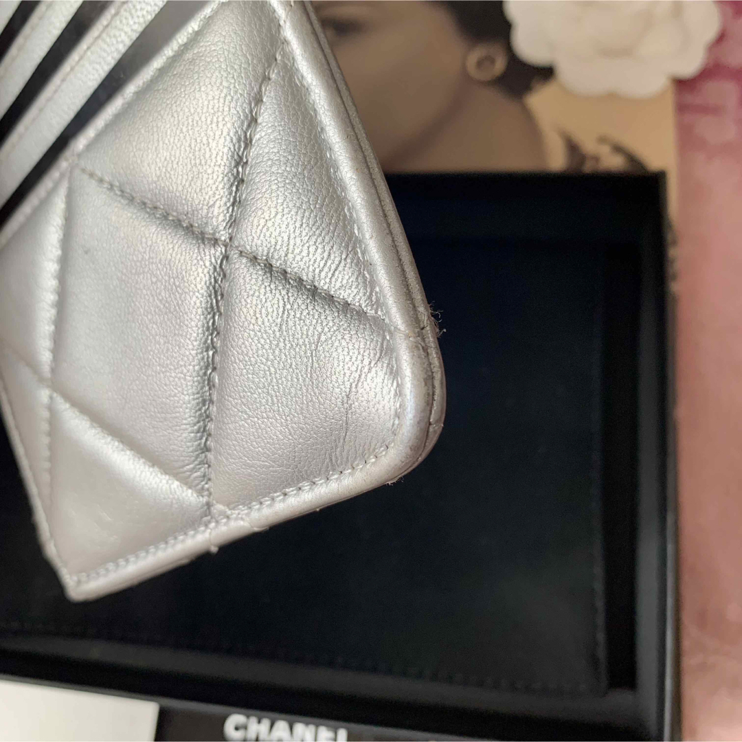 CHANEL - CHANEL シャネル19 カードケース フラグメントケース CHANEL - CHANEL シャネル19 カードケース フラグメントケース