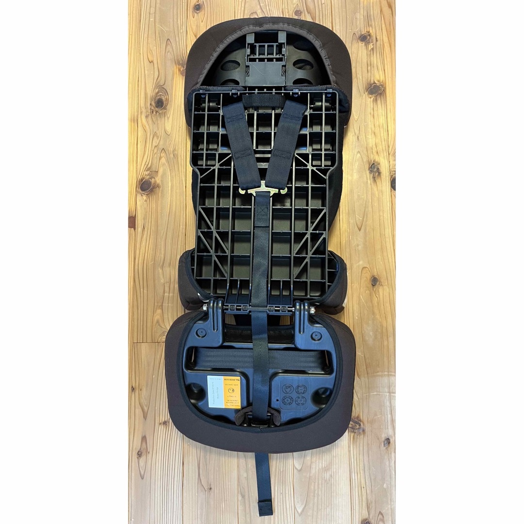 日本育児 日本育児 チャイルドシート トラベルベスト ECプラス 9kg~18kg対象の通販 by muu 日本育児 トラベルベスト ECプラス 9kg~18kg