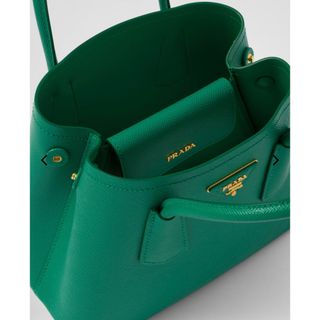 プラダ(PRADA)の[期間限定]PRADAドゥーブレサフィアーノ　レザーミニバッグ　グリーン(ハンドバッグ)