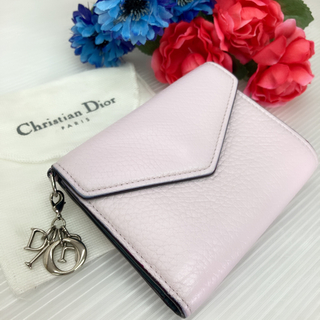 Dior  クリスティン・ディオール 三つ折り財布 白い 小さい財布