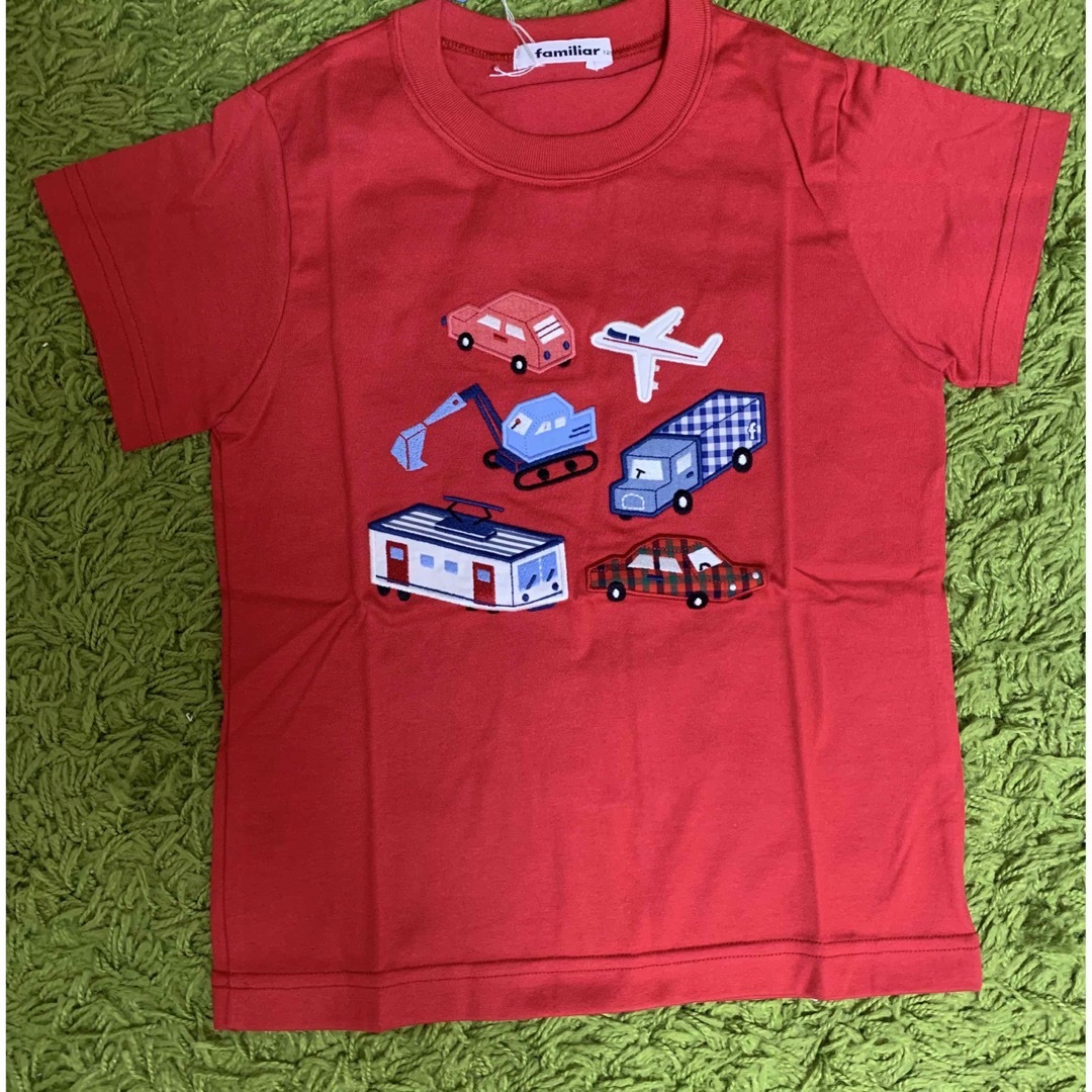 Tシャツ/カットソー☆ファミリア　車柄　Tシャツ　120㎝　レッド☆カッコイイ　オシャレ　男の子