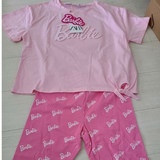 ザラキッズ(ZARA KIDS)の【値下げ】新品❤️Barbie×ZARAセットアップ　パジャマ　ルームウエア(パジャマ)