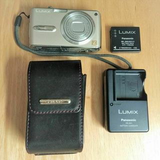 パナソニック(Panasonic)の📷 LUMIX DMC-FX07(コンパクトデジタルカメラ)