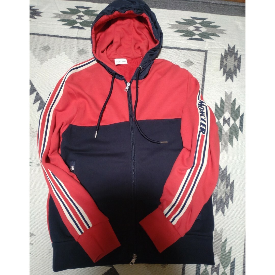 ☆未使用・本物保証☆MONCLER Hoodie パーカー L　ブラック