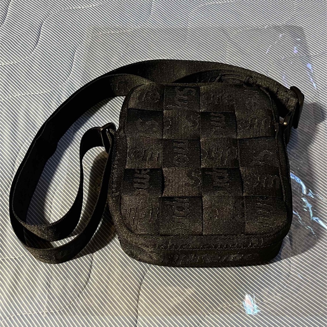 Supreme(シュプリーム)のSupreme Woven Shoulder Bag 黒 メンズのバッグ(ショルダーバッグ)の商品写真