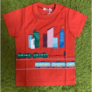 ファミリア(familiar)の☆ファミリア　電車柄　Tシャツ　110㎝　オレンジ☆カッコイイ　オシャレ　男の子(Tシャツ/カットソー)