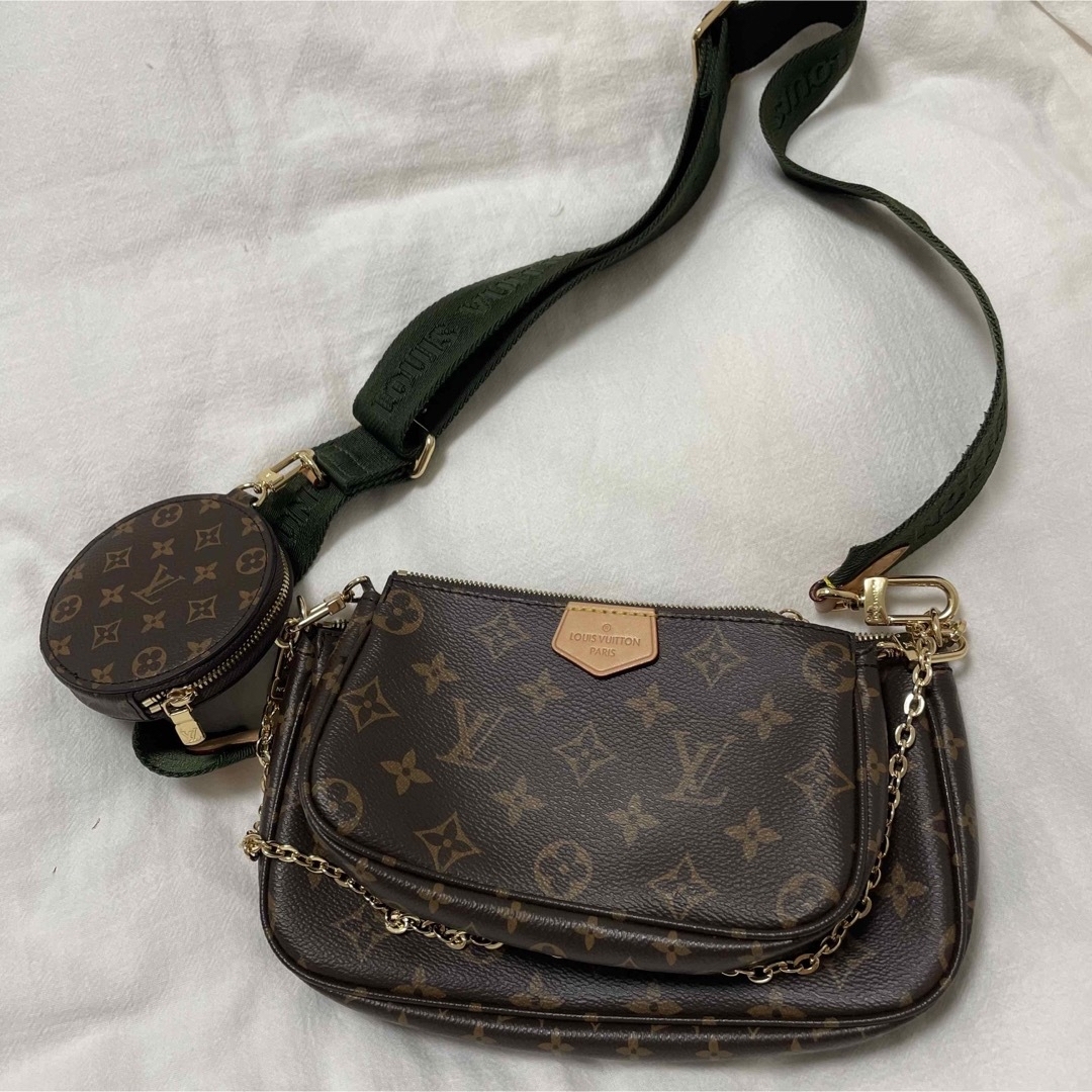 LOUIS VUITTON(ルイヴィトン)のルイヴィトン　ミュルティ　ポシェット レディースのバッグ(ショルダーバッグ)の商品写真