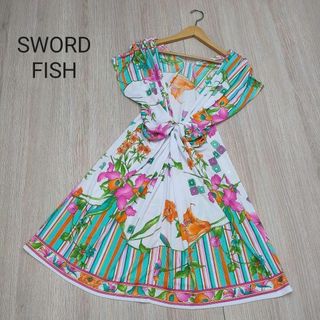 ソードフィッシュ(SWORD FISH)のSWORD FISH ソードフィッシュ 花柄 ワンピース 深Ｖネック 膝丈(ひざ丈ワンピース)