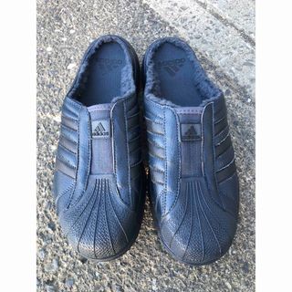 アディダス　adidas 26.5cm スリッポン