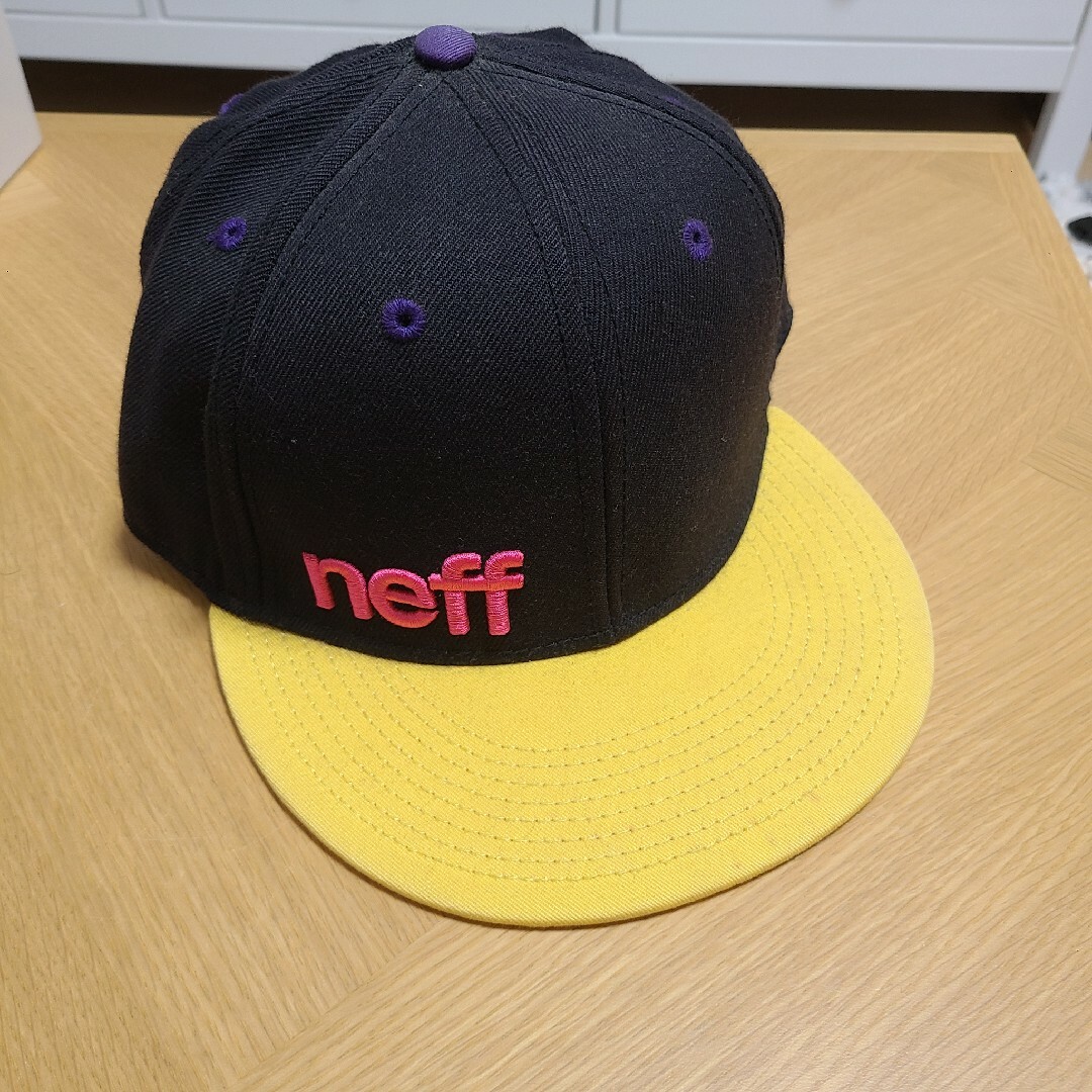 Neff(ネフ)のneff   キャップ メンズの帽子(キャップ)の商品写真