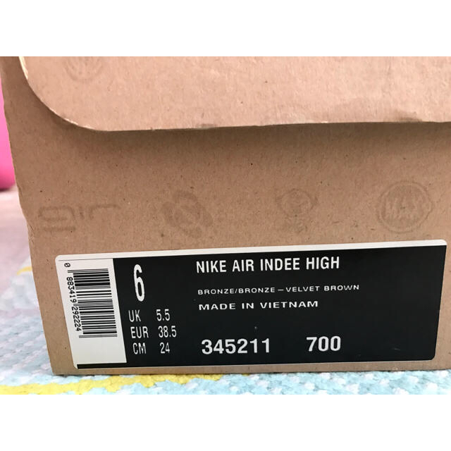 NIKE(ナイキ)のナイキ エア インディ ハイ 24cm メンズの靴/シューズ(スニーカー)の商品写真