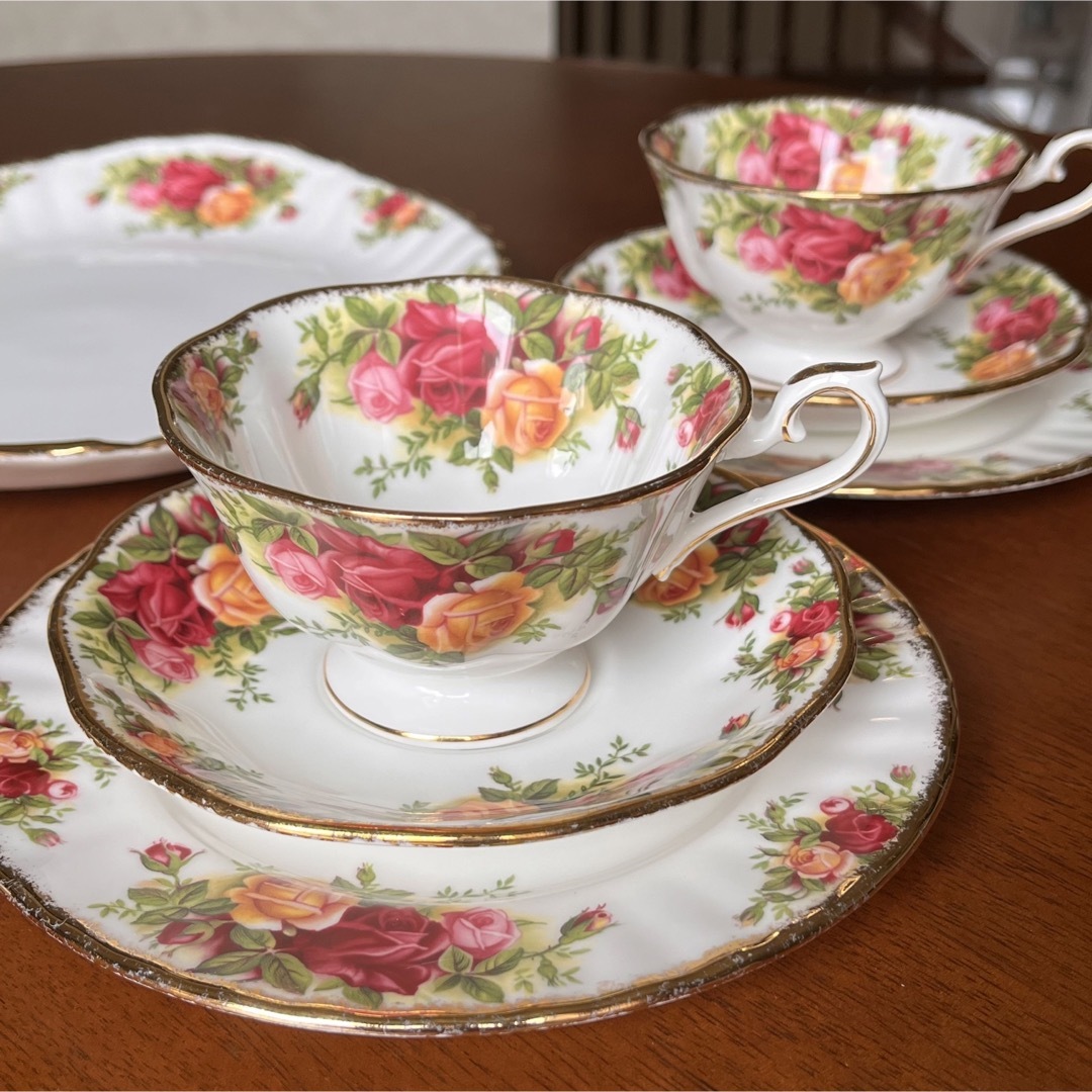 Royal Albert オールドカントリー ローズ カップ\u0026ソーサー　2客