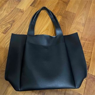 ザラ(ZARA)の【専用出品】ZARA トートバッグ ブラック(トートバッグ)