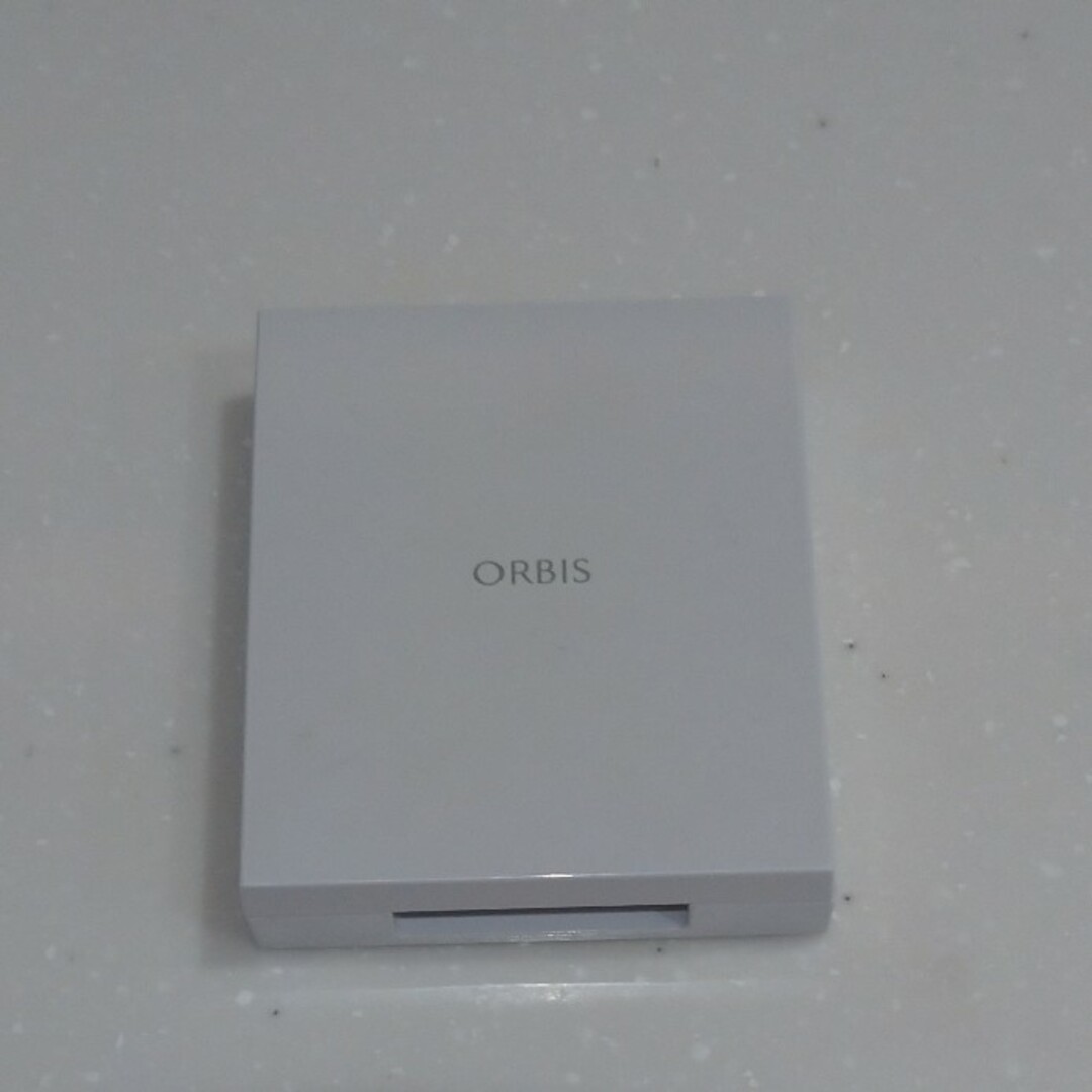 ORBIS(オルビス)のORBIS＊フォー トーンズ スタイリング アイズ 03 コスメ/美容のベースメイク/化粧品(アイシャドウ)の商品写真