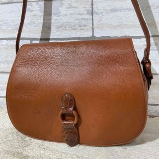 ロエベ(LOEWE)のロエベ　ショルダーバッグ　本革レザー　斜め掛け　ブラウン　レディース(ショルダーバッグ)