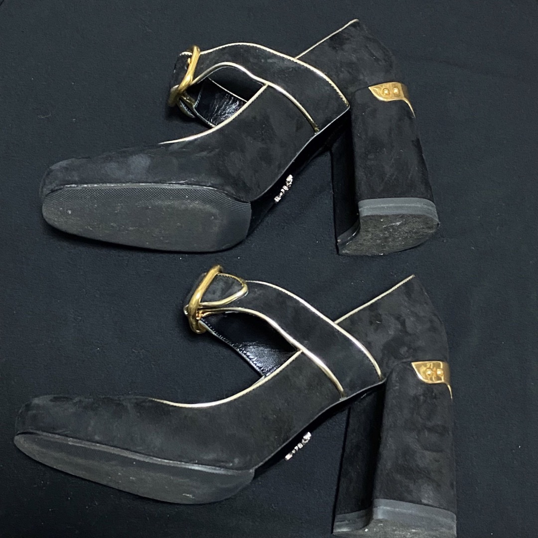 PRADA チャンキーヒール ストラップパンプス【本革】 PRADA チャンキーヒール ストラップパンプス【本革】