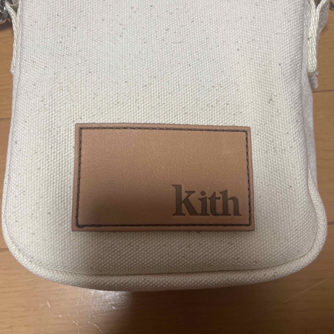 KITH(キス)のkithショルダーバック メンズのバッグ(ショルダーバッグ)の商品写真