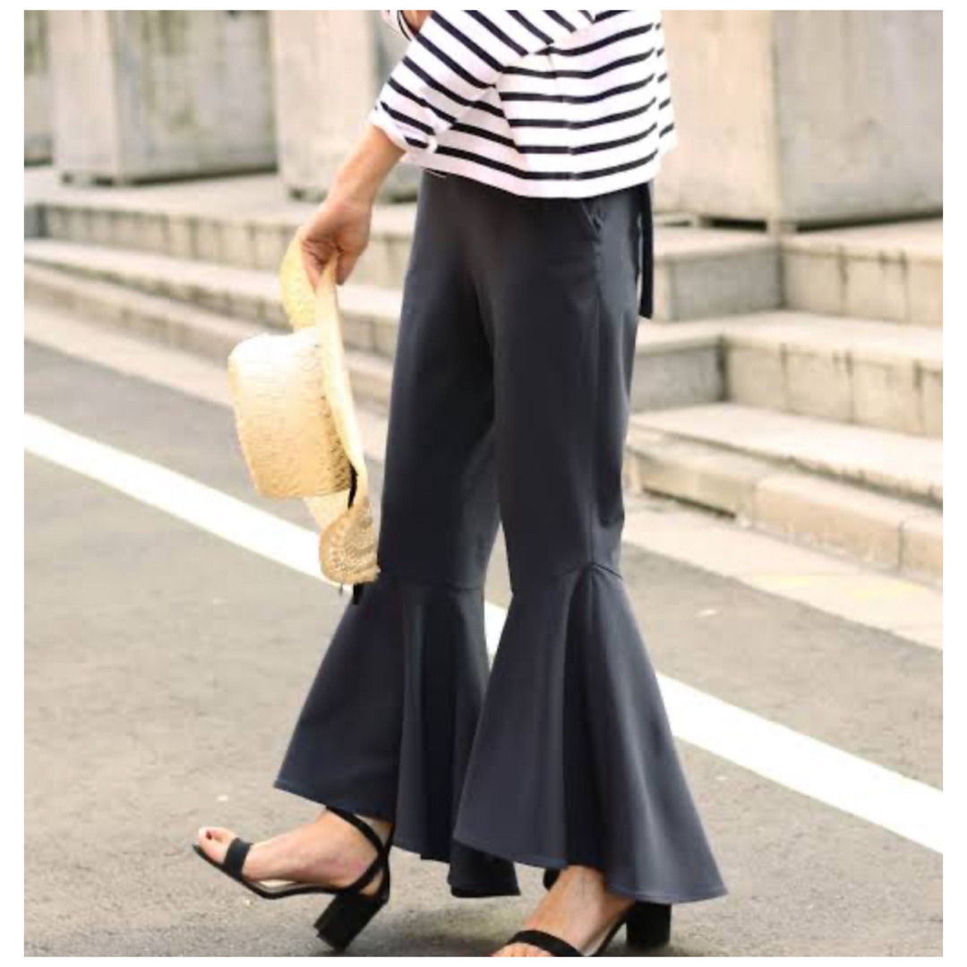 IENA LA BOUCLE - 新品❤️IENA LA BOUCLE ツイルフレアパンツ イエナ