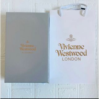 ✨新品未使用✨Vivienne Westwood 長財布 クロコ調 金ロゴ 赤