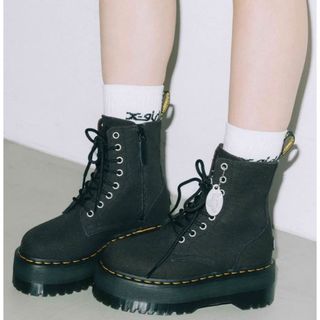 DR.MARTENS  レディース HACKNEY 7アイレット