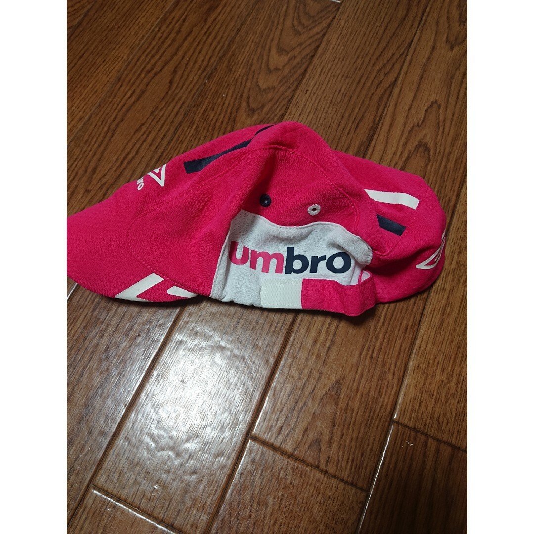 UMBRO(アンブロ)のumbro　サッカー練習用帽子 スポーツ/アウトドアのサッカー/フットサル(その他)の商品写真