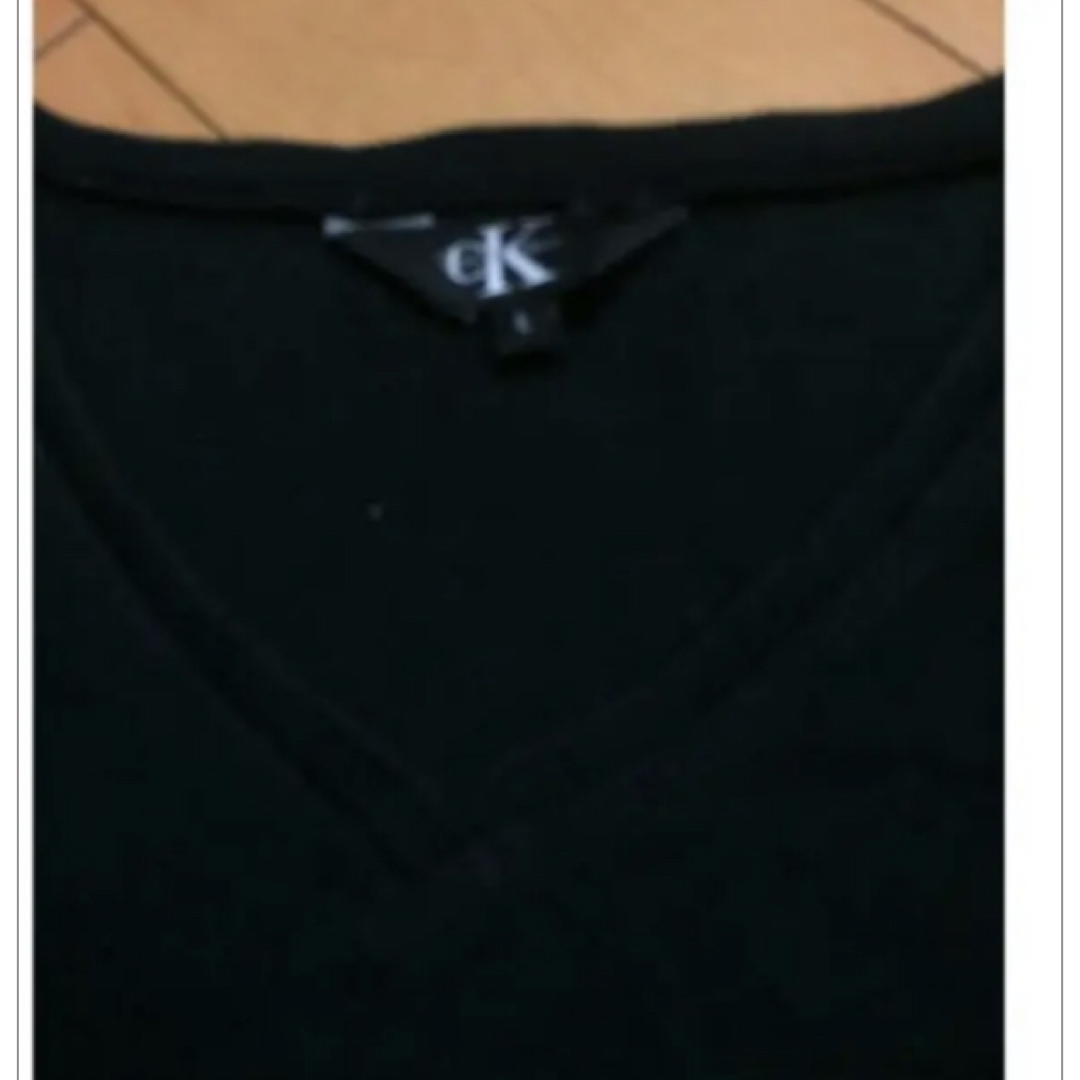 Calvin Klein(カルバンクライン)のカルバンクラインVネックコットンT メンズのトップス(Tシャツ/カットソー(半袖/袖なし))の商品写真