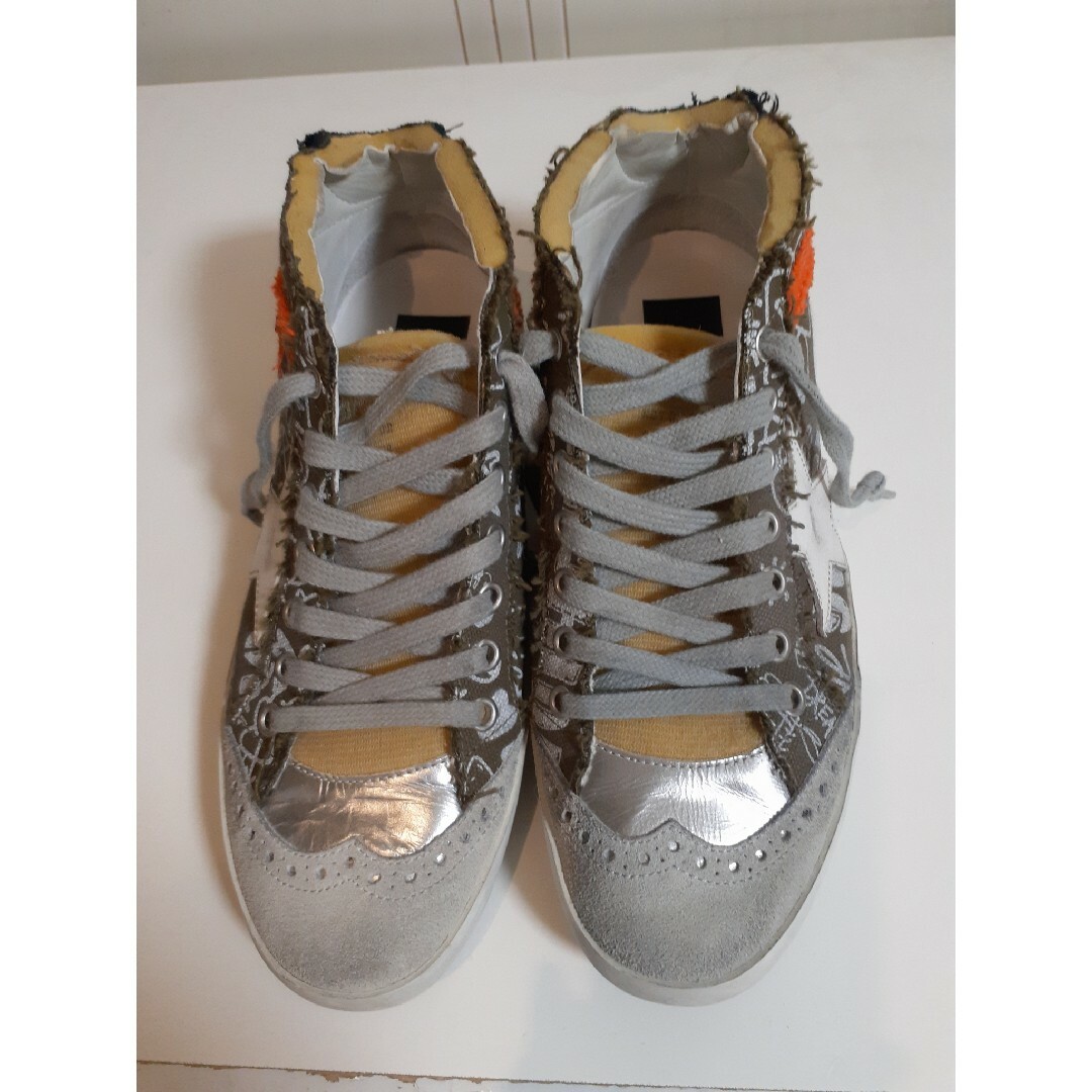 GOLDEN GOOSE - お値下げ‼️レア ゴールデングース mid star カーキ