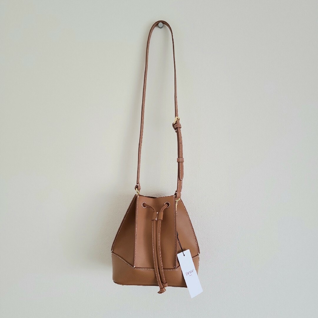 elleme エレメ CANELE カヌレ キンチャク ショルダーバッグ 新品