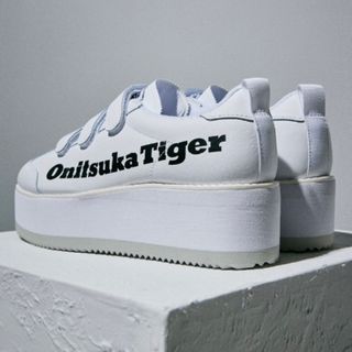 オニツカタイガー(Onitsuka Tiger)のオニツカタイガー 厚底 スニーカー(スニーカー)