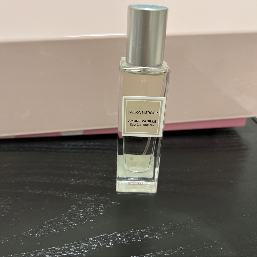 laura mercier(ローラメルシエ)の資生堂 ローラ メルシエ 香水 15ml コスメ/美容の香水(香水(女性用))の商品写真