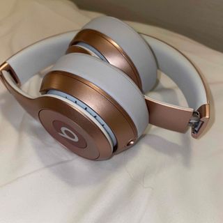 ビーツバイドクタードレ(Beats by Dr Dre)のbeats solo ワイヤレスヘッドフォン(ヘッドフォン/イヤフォン)