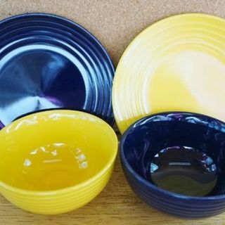 ルクルーゼ(LE CREUSET)の【新品未使用】 ビビットカラー  皿・お茶椀  4点セット  カラフル (食器)