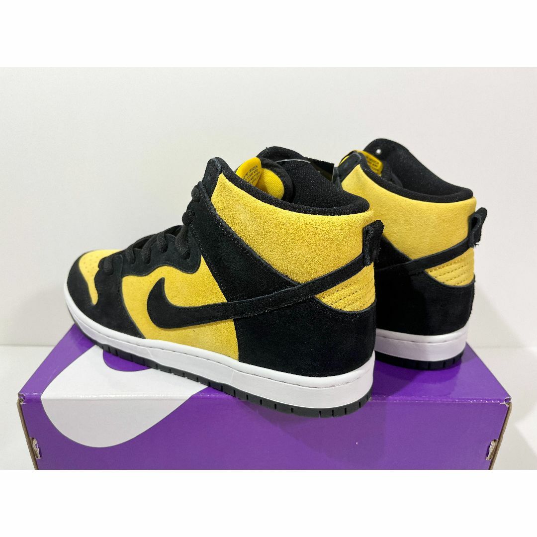 NIKE(ナイキ)の【新品】27.5cm NIKE SB DUNK HIGH MAIZE&BLACK メンズの靴/シューズ(スニーカー)の商品写真