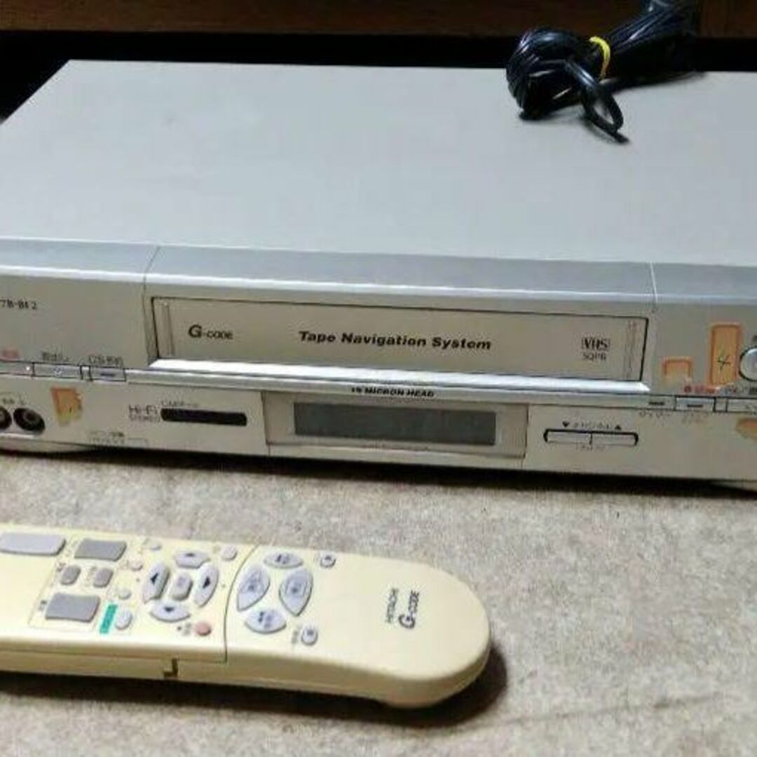 ビデオデッキ　ビデオテープレコーダー　VHS