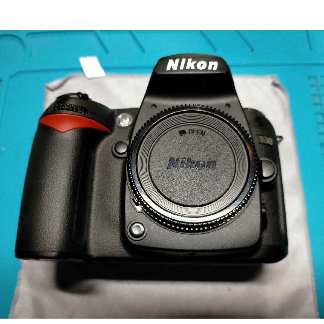 Nikon(ニコン)のNIKON D90 デジタル一眼レフカメラ スマホ/家電/カメラのカメラ(デジタル一眼)の商品写真