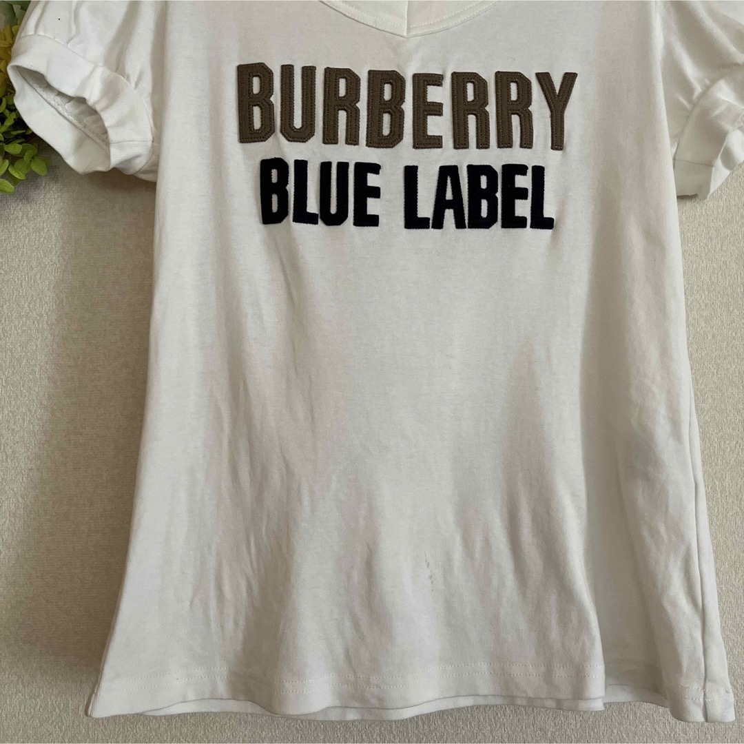 BURBERRY BLUE LABEL(バーバリーブルーレーベル)のバーバリーブルーレーベル　ロゴTシャツ　ホワイト　M レディースのトップス(Tシャツ(半袖/袖なし))の商品写真