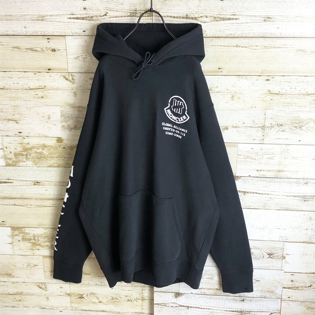 MONCLER - MONCLER モンクレール パーカー ビック ロゴ入り 美品の通販