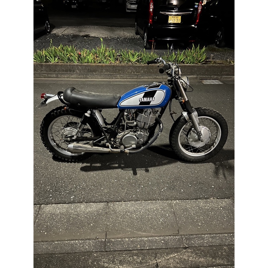 SR400自動車/バイク