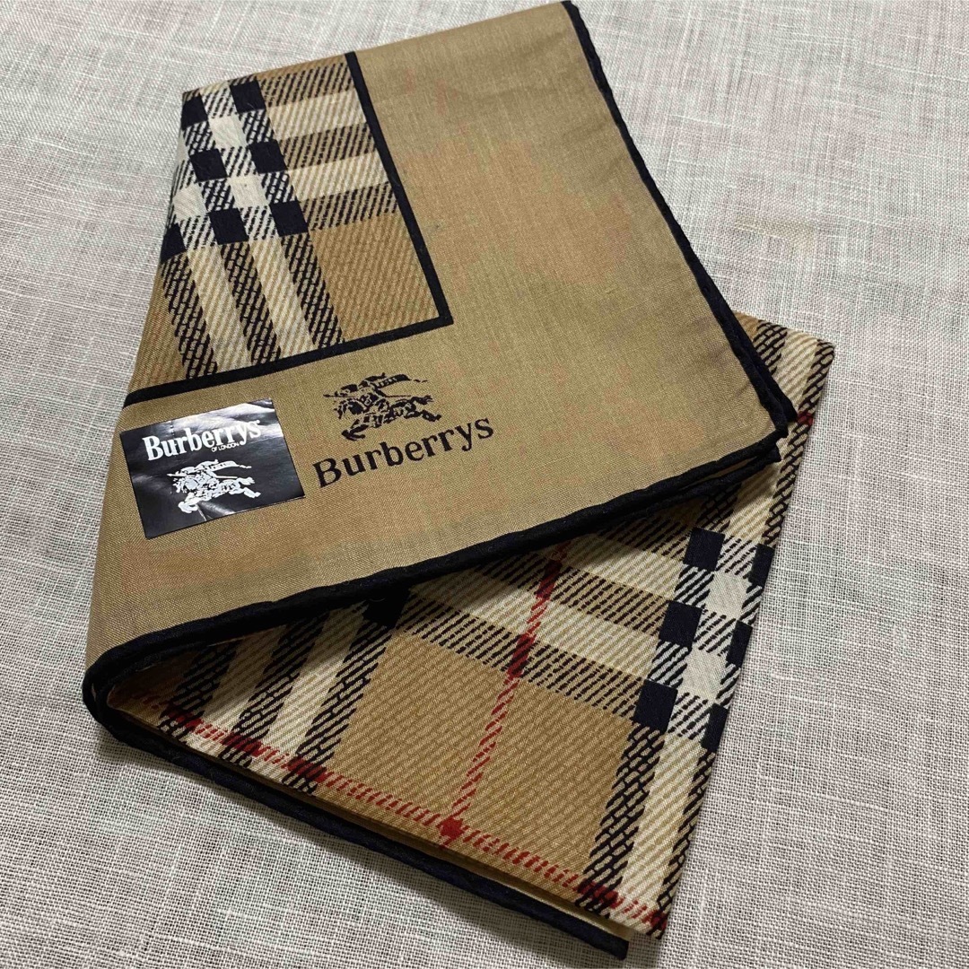 BURBERRY(バーバリー)の未使用 バーバリー バーバリーズ ノバチェック ハンカチ レディースのファッション小物(ハンカチ)の商品写真