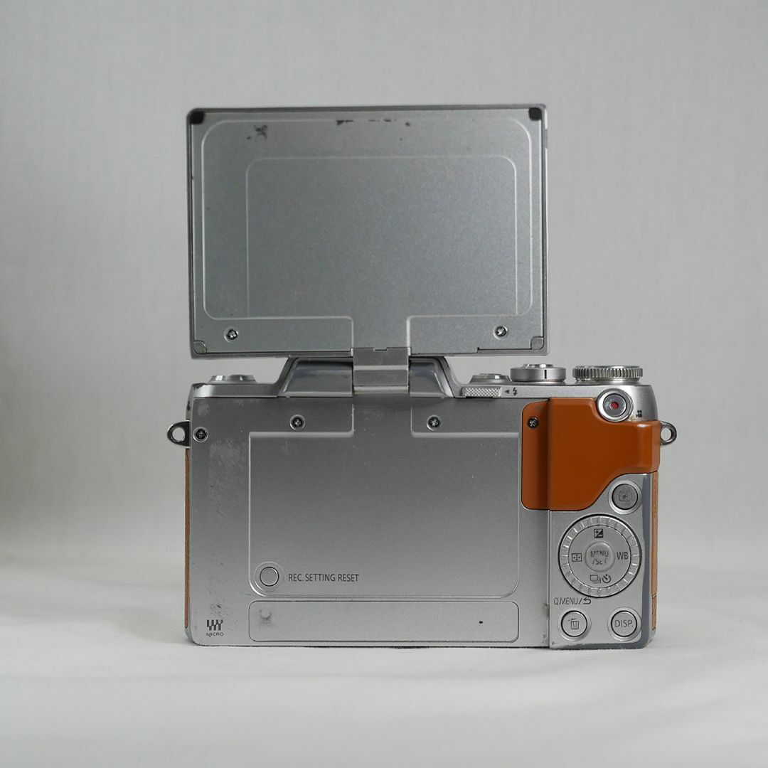 Panasonic Lumix DMC-GF7 ボディ 7