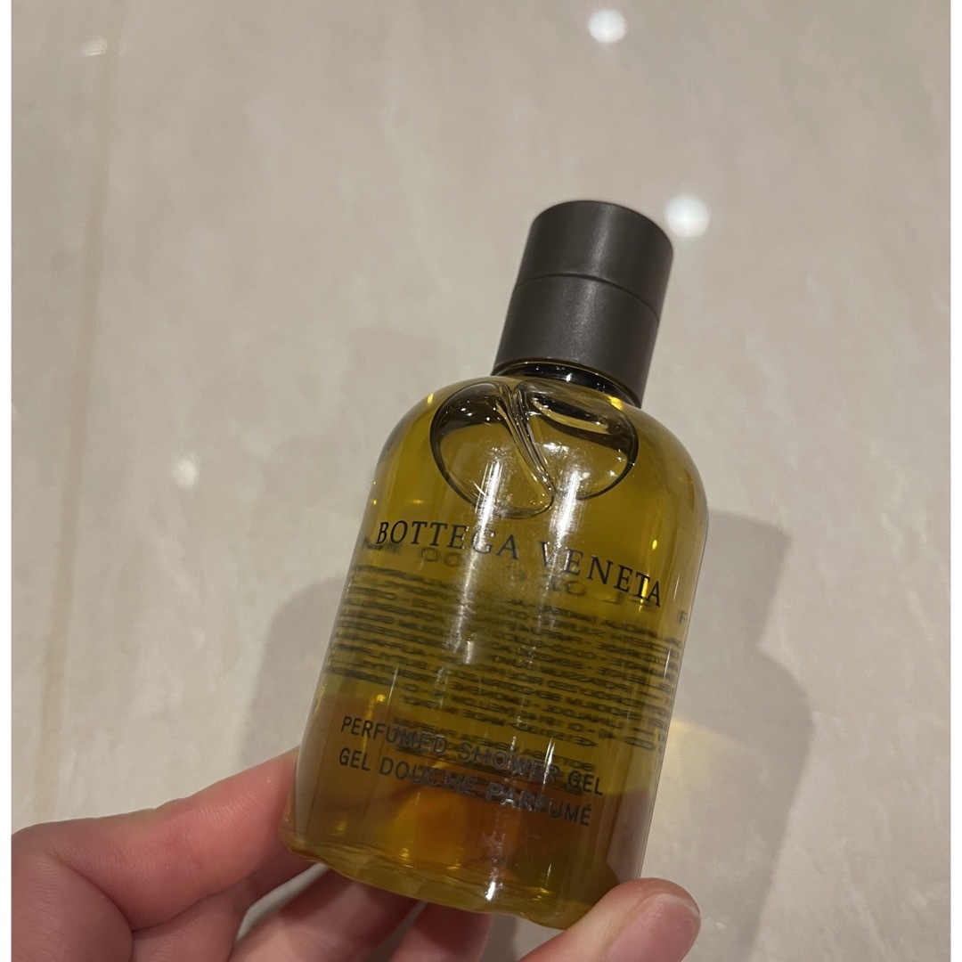 Bottega Veneta(ボッテガヴェネタ)のBottegaVebeta トラベルセット コスメ/美容のヘアケア/スタイリング(シャンプー/コンディショナーセット)の商品写真