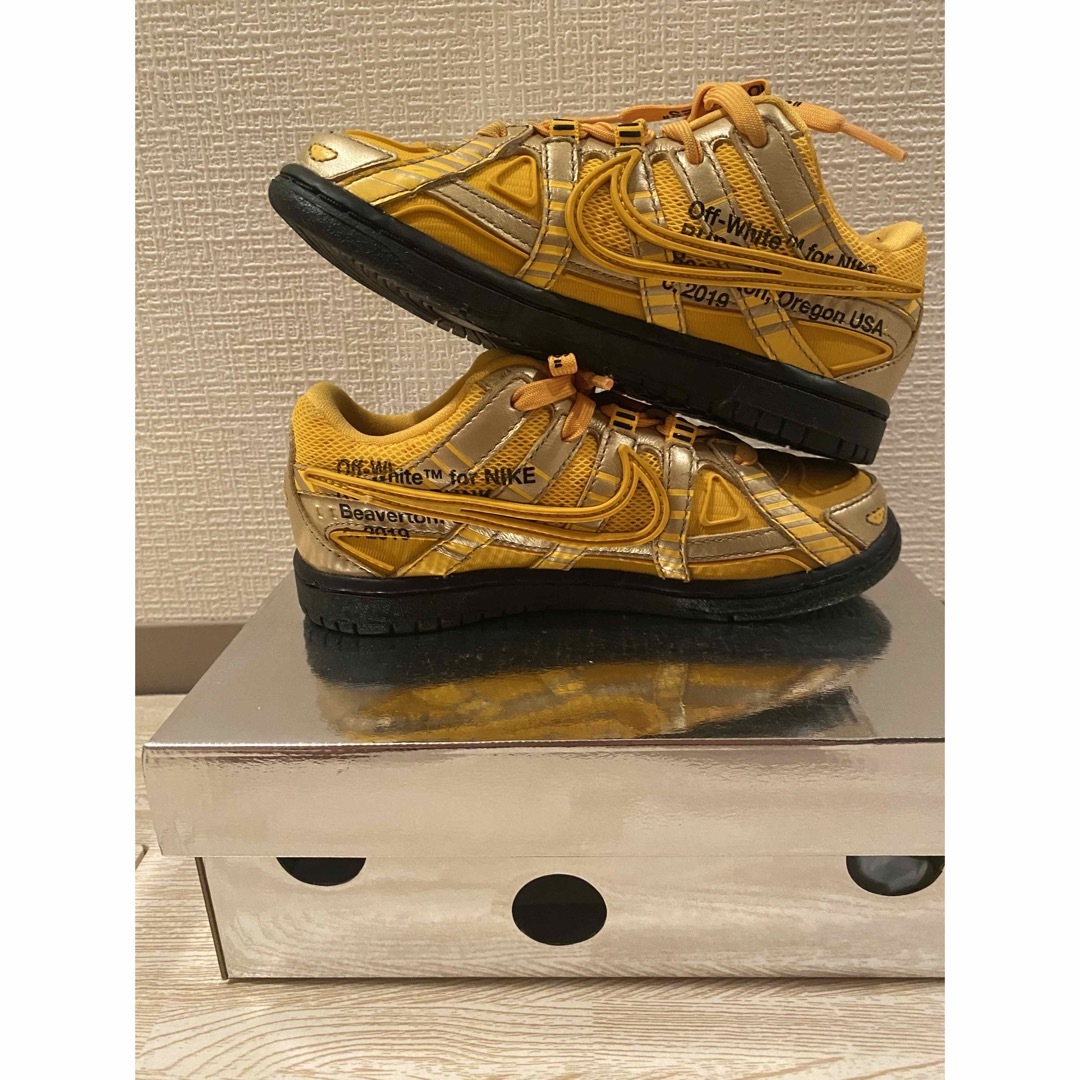 NIKE(ナイキ)のOff-White x NIKE RUBBER DUNK 18cm キッズ/ベビー/マタニティのキッズ靴/シューズ(15cm~)(スニーカー)の商品写真