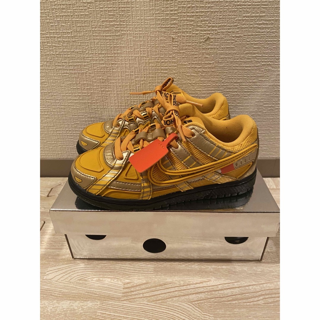 NIKE(ナイキ)のOff-White x NIKE RUBBER DUNK 18cm キッズ/ベビー/マタニティのキッズ靴/シューズ(15cm~)(スニーカー)の商品写真