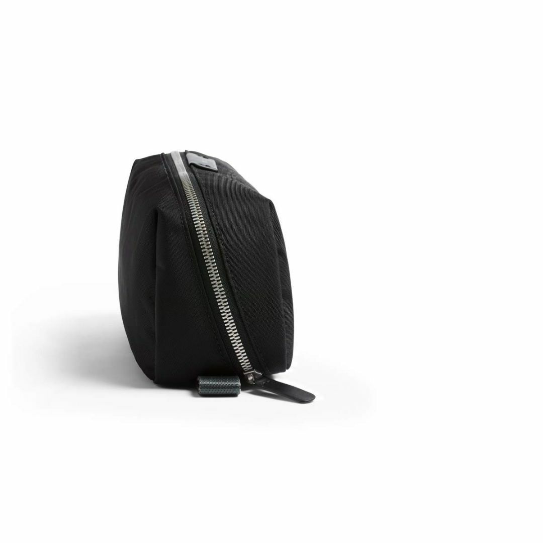 【色: Black】Bellroy Dopp Kit Plus –トラベルポーチ