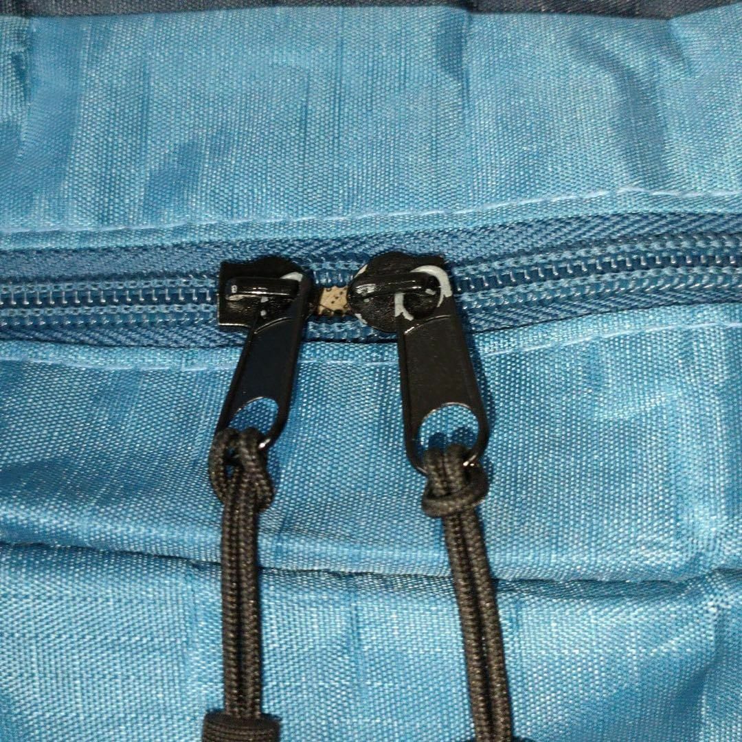 vans 　バンズ　バッグ　ボディバッグ　内ポケットなし　外ポケット1 メンズのバッグ(ボディーバッグ)の商品写真