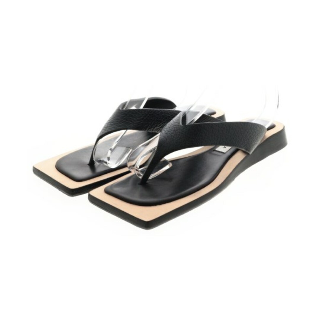 miista(ミスタ)のmiista ミスタ サンダル EU39(25.5cm位) 黒 【古着】【中古】 レディースの靴/シューズ(サンダル)の商品写真