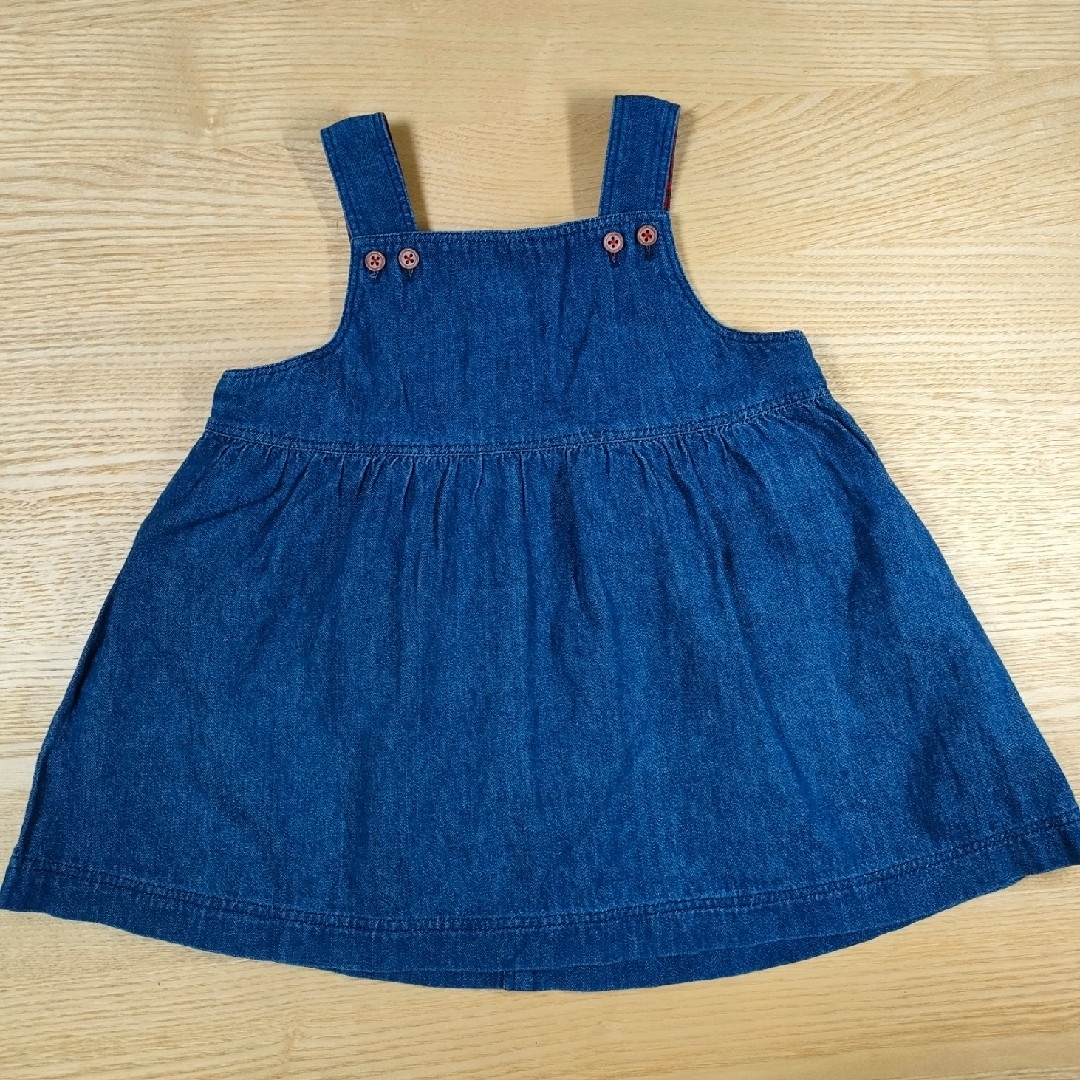 familiar(ファミリア)のファミリア デニム ジャンパースカート ベレー帽　90 キッズ/ベビー/マタニティのキッズ服女の子用(90cm~)(スカート)の商品写真