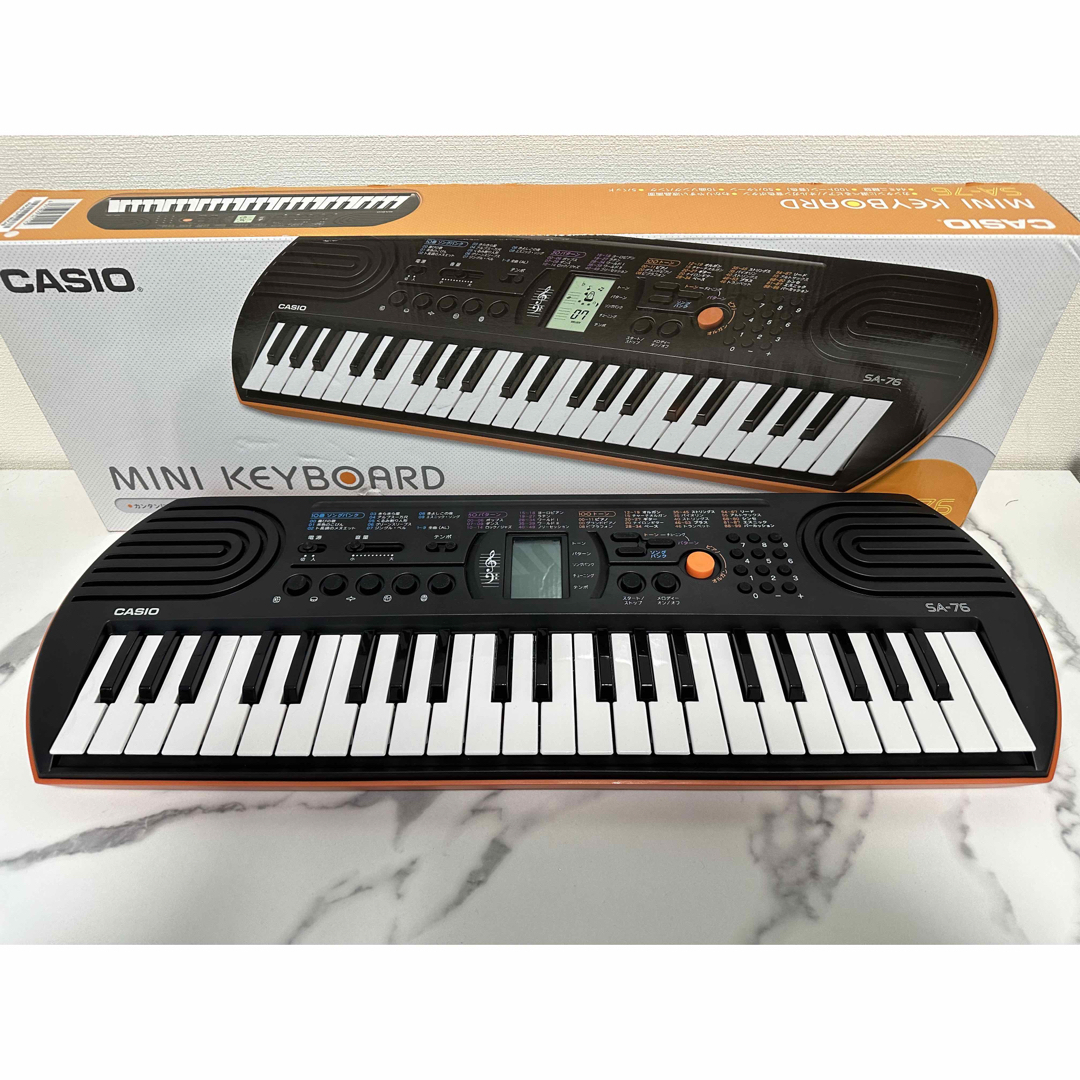 CASIO(カシオ)の【本体ほぼ未使用】 CASIO 44ミニ鍵盤 電子キーボード SA-76 楽器の鍵盤楽器(電子ピアノ)の商品写真